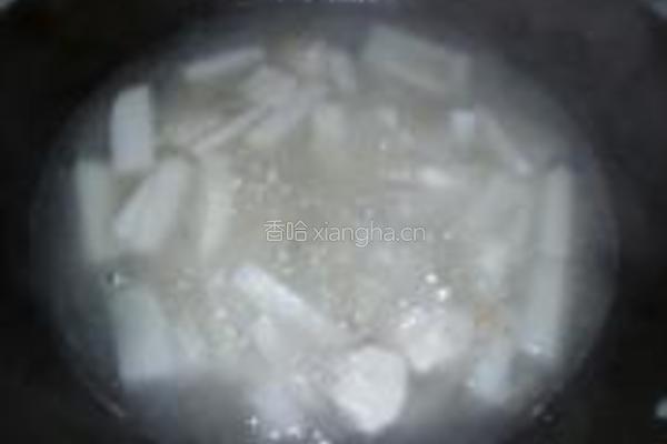 鱼丸肉片萝卜汤的做法图解7