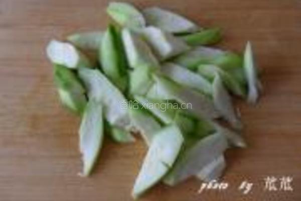 丝瓜肉丸的做法图解1