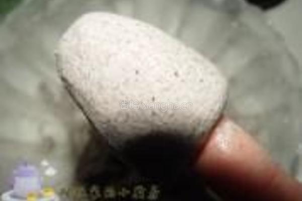 黑米面窝头的做法图解4