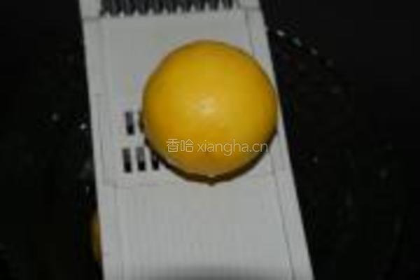 蜂蜜柠檬水的做法图解2