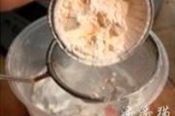 绿茶酒香冰皮月饼的做法图解2