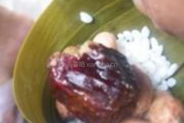蜜枣花生粽的做法图解7