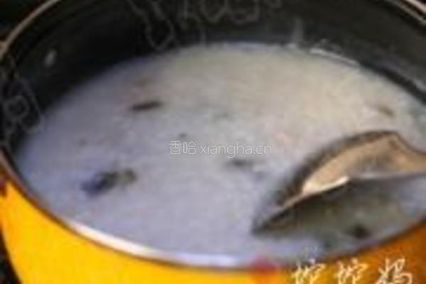 皮蛋瘦肉粥的做法图解4