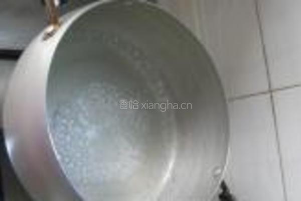 桑葚冰激凌的做法图解1