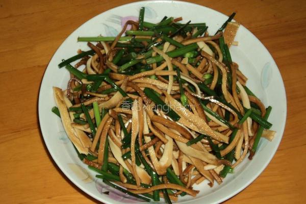 韭苔炒豆腐丝