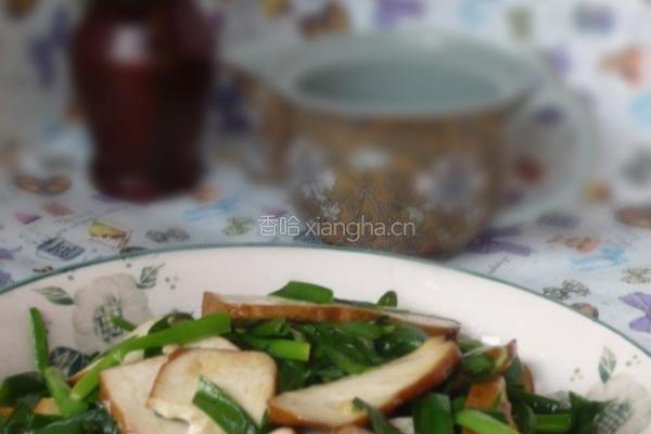 韭菜炒香干