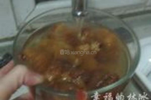 猴头菇炖排骨的做法图解4