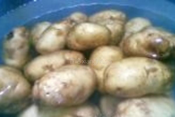 土豆煎饼果子的做法图解1