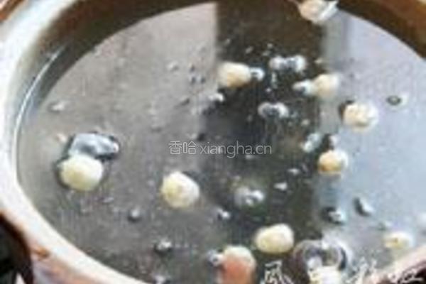 五谷杂粮粥的做法图解2