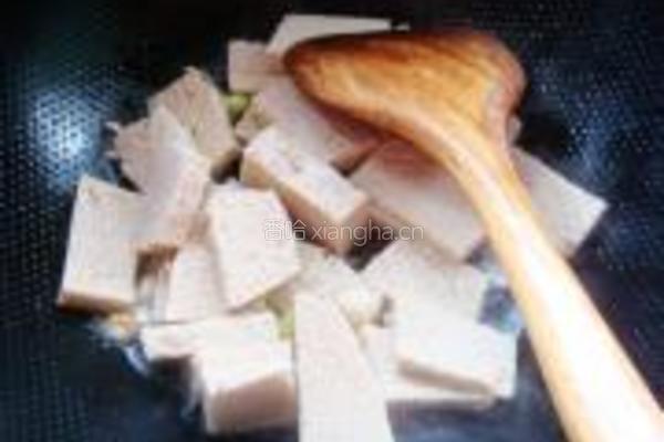 木耳烧豆腐的做法图解5