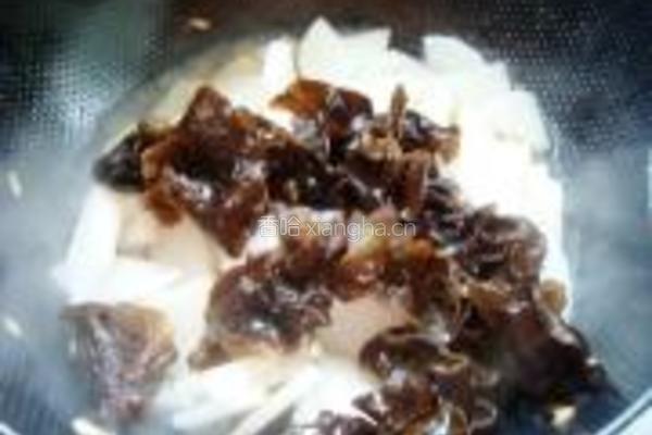 木耳烧豆腐的做法图解7