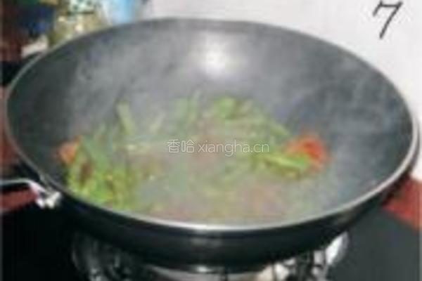 腊肉炒四季豆的做法图解7