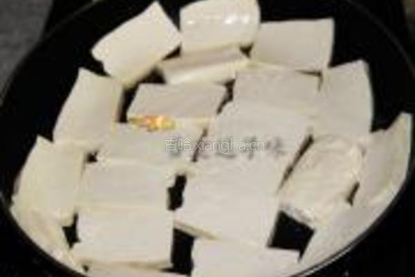 咸肉泡菜炒豆腐的做法图解9