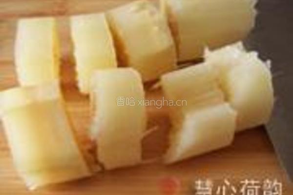 银耳香梨甘蔗罗汉果蜂蜜茶的做法图解4
