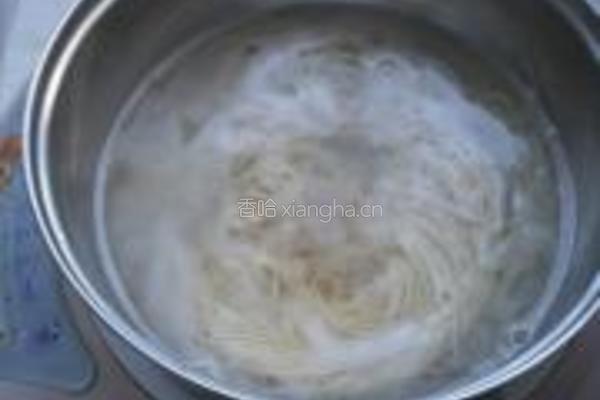 番茄热汤面的做法图解4