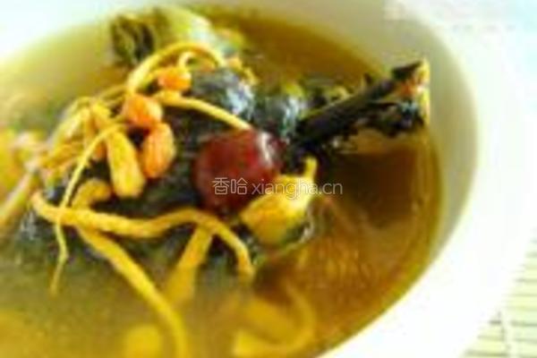 虫草花乌鸡汤的做法图解7