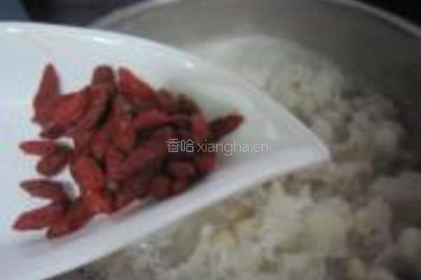 兰香子银耳莲子羹的做法图解4