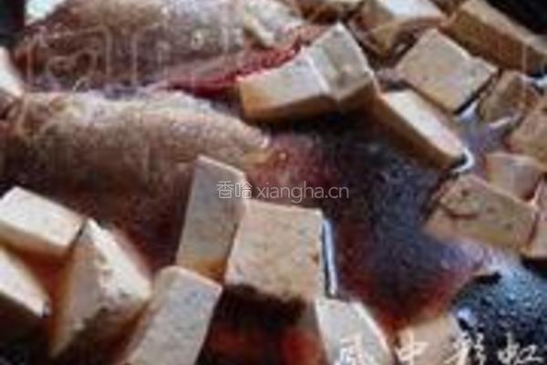 黄鱼炖豆腐的做法图解11