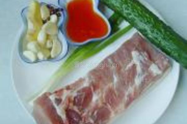 蒜泥白肉的做法图解1