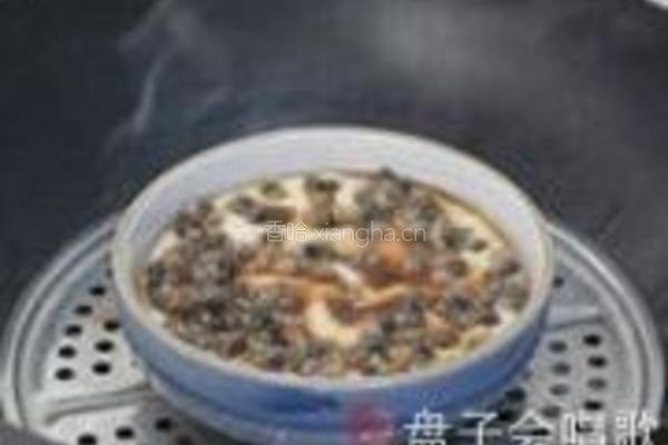 榨菜螺蛳肉炖蛋的做法图解7