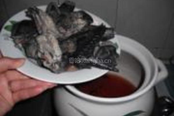 灵芝西洋参乌鸡汤的做法图解7
