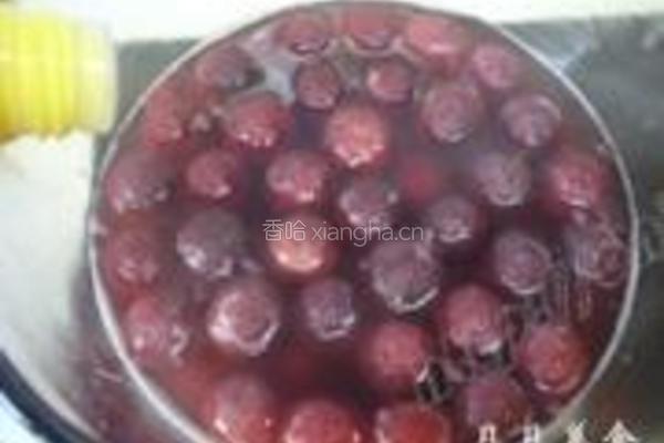 糖水杨梅的做法图解5