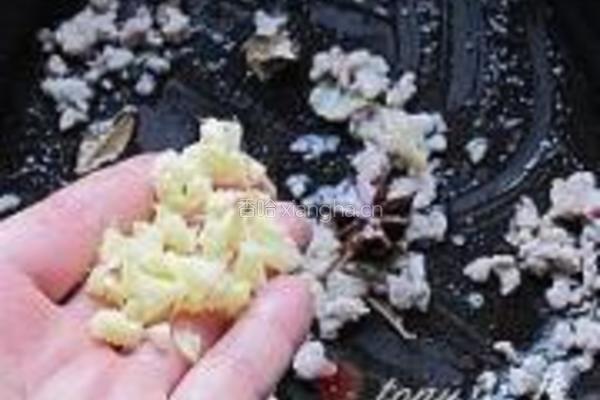 麻婆萝卜丁的做法图解10