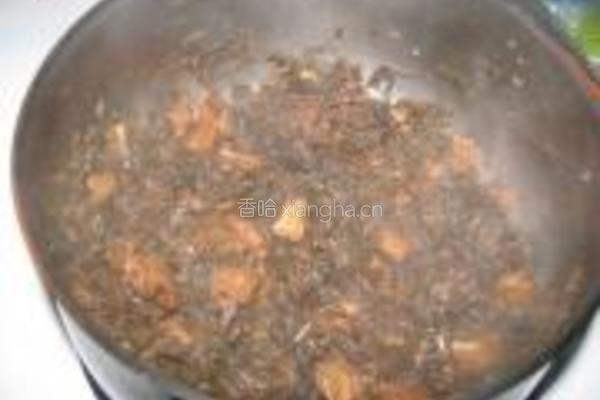 梅干菜烧鸡肉的做法图解8