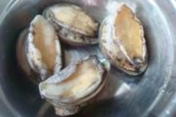 清蒸鲍鱼的做法图解1