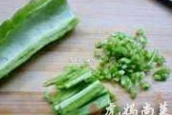 苦瓜胡萝卜蛋饼的做法图解3