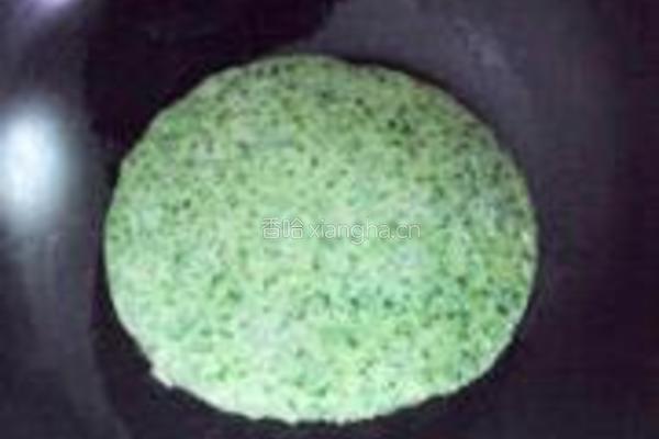菠菜鸡蛋饼的做法图解10