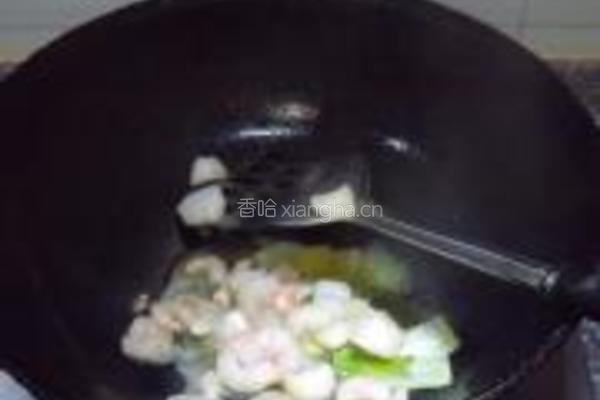 鲜贝虾仁炒冬瓜的做法图解6