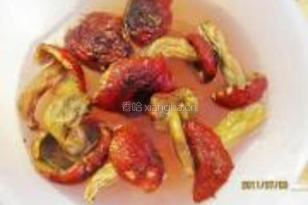 红菇土鸡汤的做法图解2