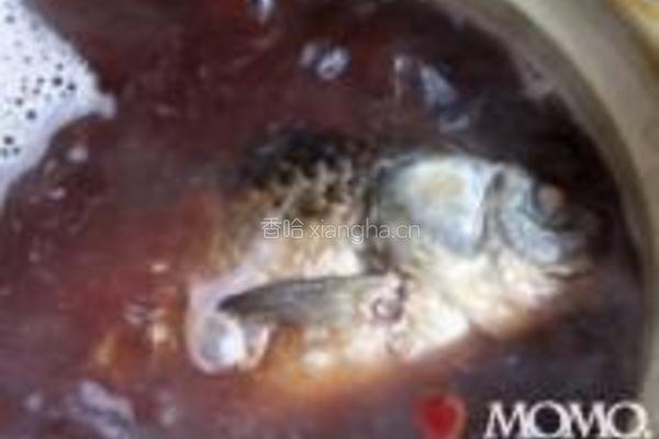 红豆鲫鱼汤的做法图解7