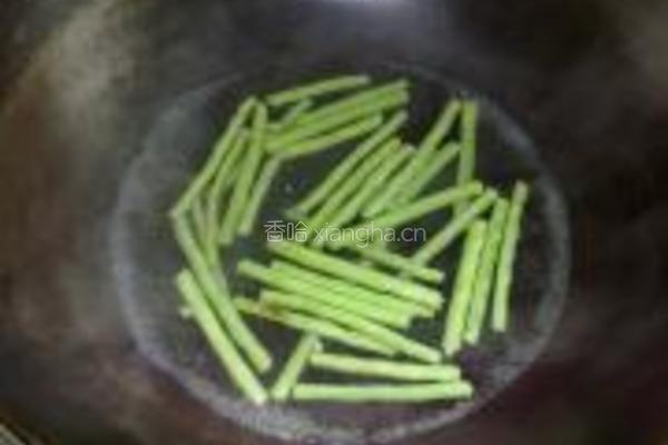 虾米糟菜拌豇豆的做法图解3