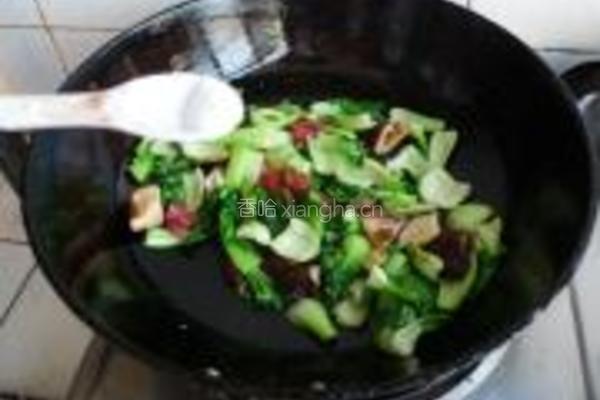 腊肠香菇油菜的做法图解8