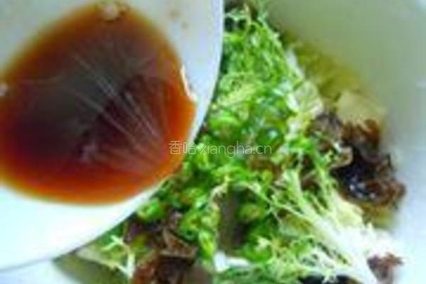 生菜拌黑木耳的做法图解5