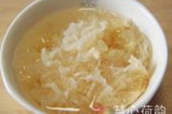 蜜汁银耳红枣莲子枸的做法图解14