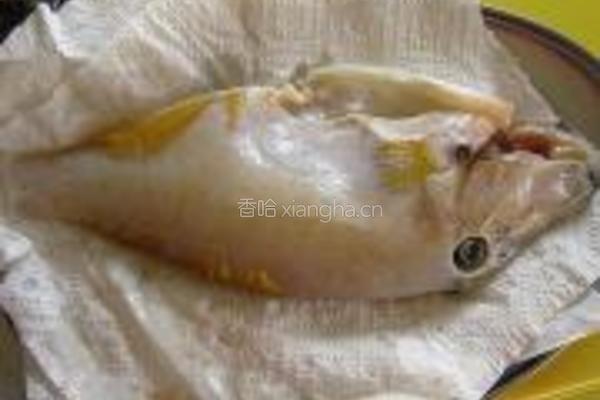豉汁蒸剥皮鱼的做法图解2