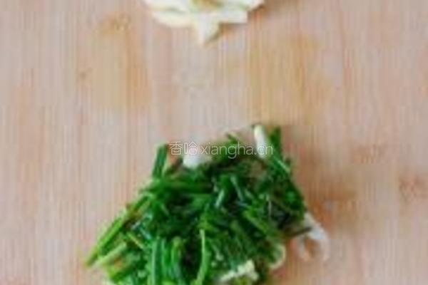 番茄鱼丸汤的做法图解1
