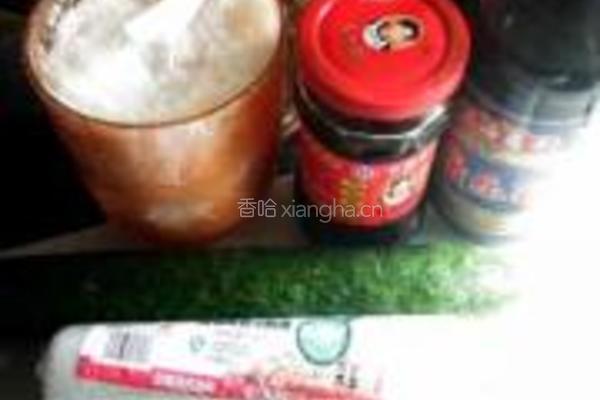 锯齿凉皮拌黄瓜的做法图解1