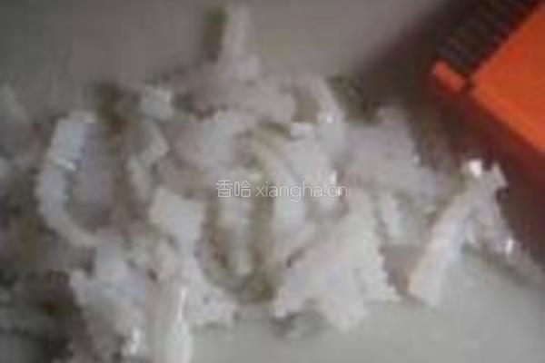 锯齿凉皮拌黄瓜的做法图解3