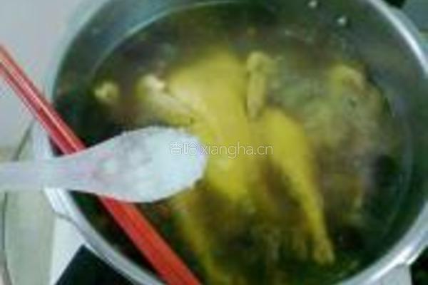 六味煲鸡汤的做法图解7