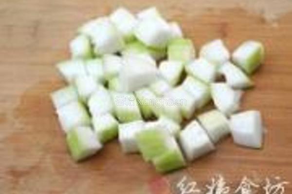 琥珀冬瓜的做法图解2