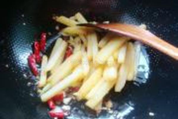 干煸土豆条的做法图解11