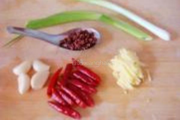 干煸土豆条的做法图解3
