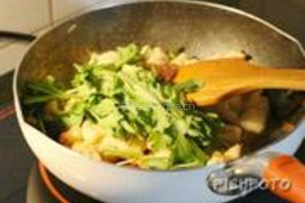 干煸腊味菜花的做法图解9