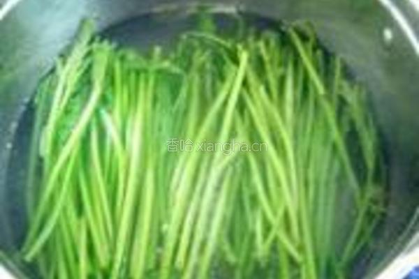 白灼豆芽茼蒿的做法图解5