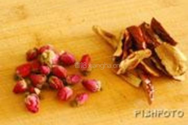 玫瑰红豆大枣糙米粥的做法图解2