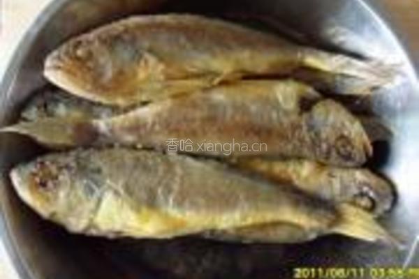 红烧小黄鱼的做法图解5